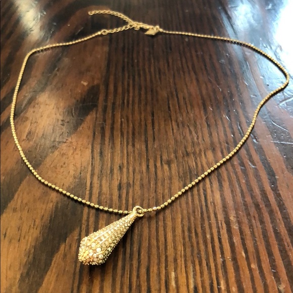 Banana Republic Jewelry - Gold Pendant Necklace